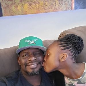 Meet your Posher, Sadler